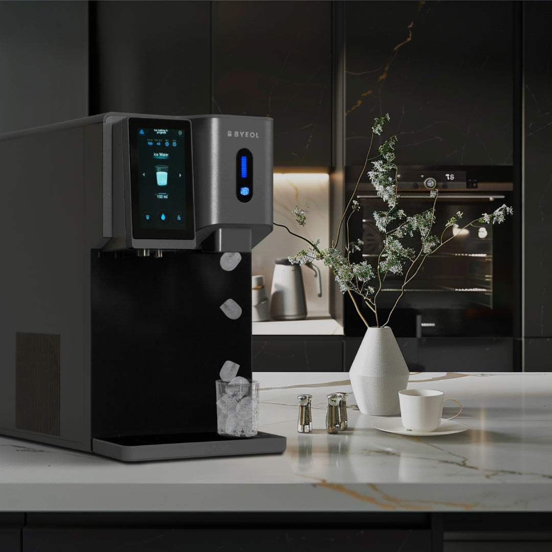 Comet Ice-Making Hot & Cold Tankless Water Purifier